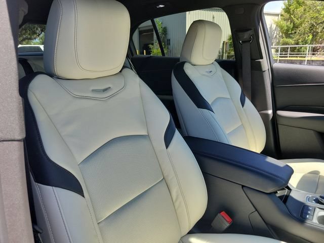 Certified 2023 Cadillac XT4 Sport FWD image 35