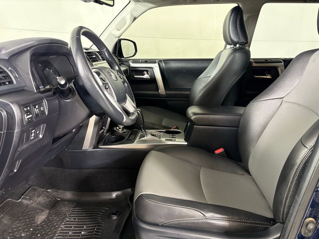 Used 2024 Toyota 4Runner SR5 Premium w/ Moonroof Package image 21