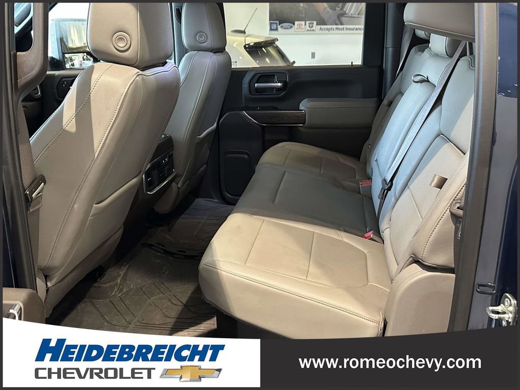 Used 2020 Chevrolet Silverado 2500 LTZ w/ LTZ Premium Package image 16