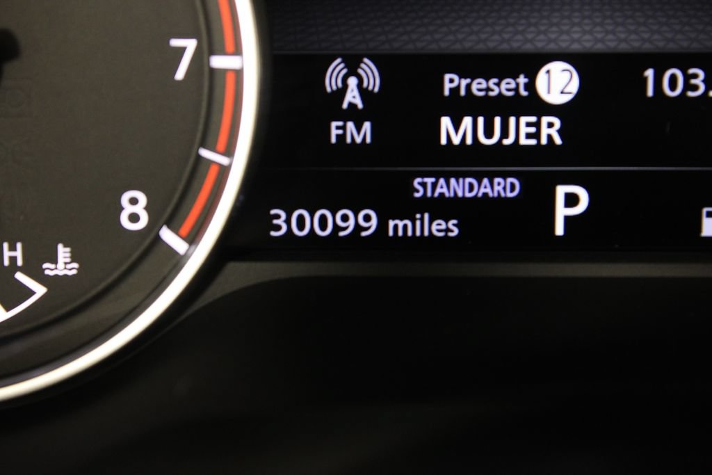 Certified 2022 Nissan Rogue SV w/ SV Premium Package FWD image 31
