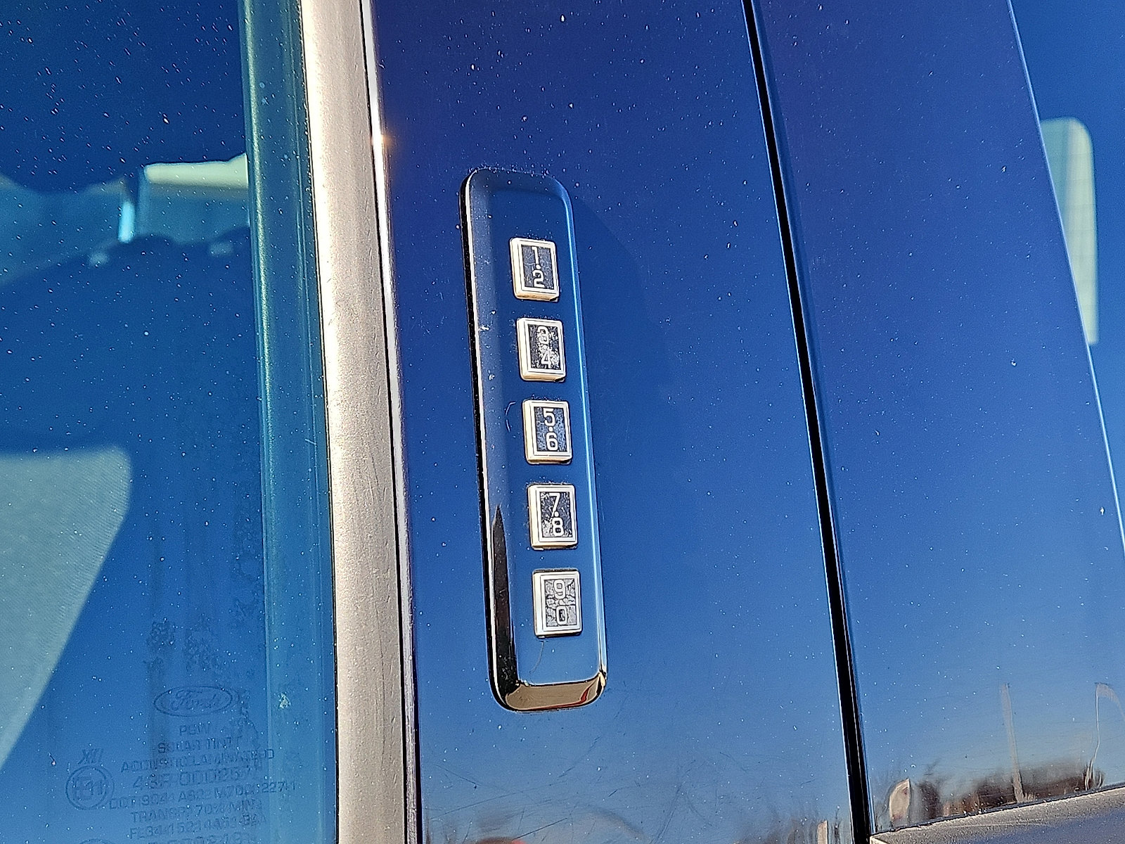 Used 2017 Ford F150 XLT w/ Equipment Group 302A Luxury image 7