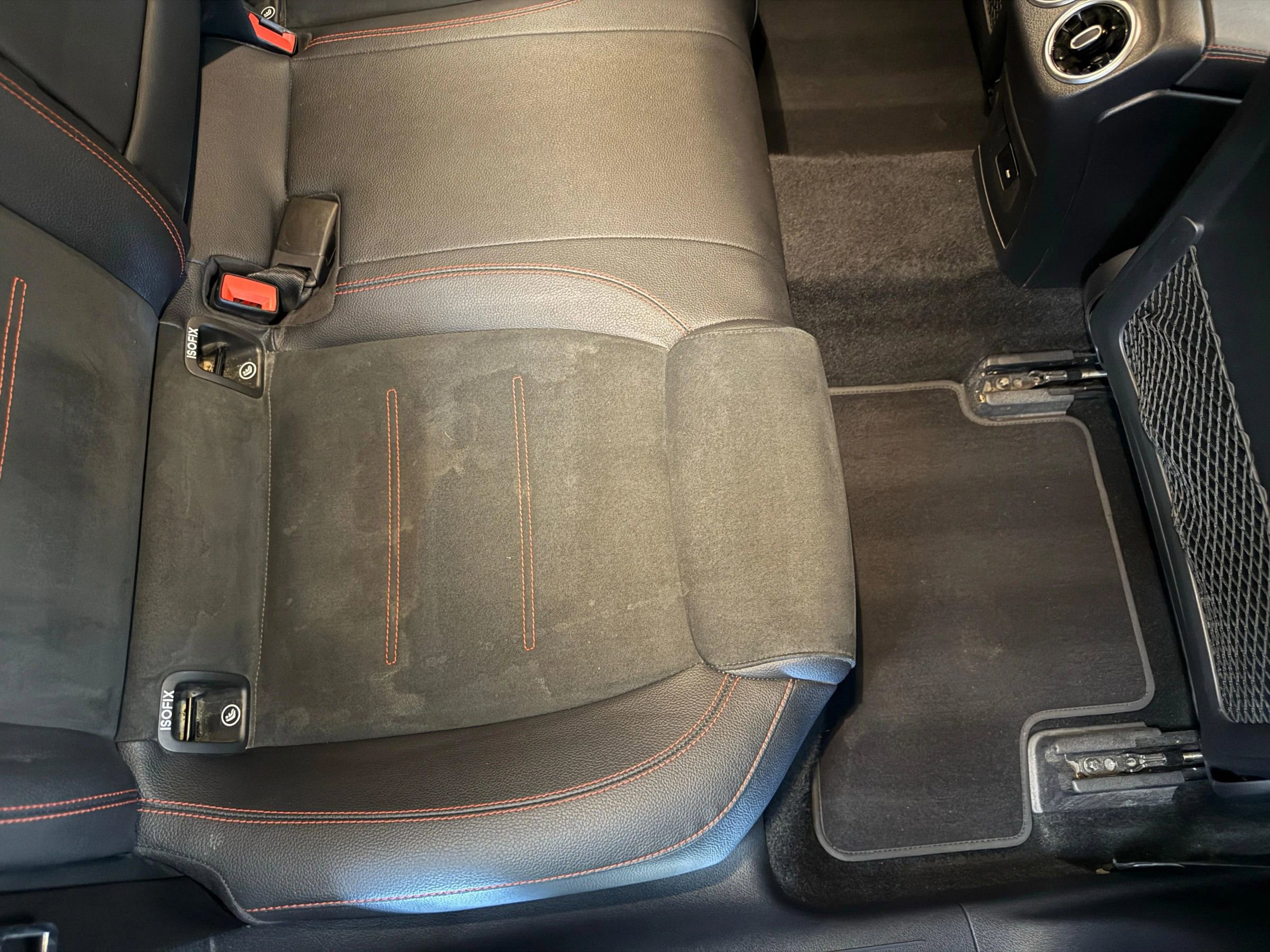 Used 2023 Mercedes-Benz CLA 250 w/ AMG Line image 17