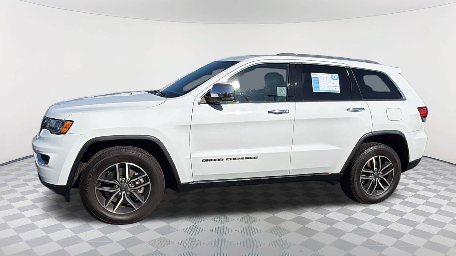 Used 2021 Jeep Grand Cherokee Limited w/ Trailer Tow Group IV AWD/4WD image 8