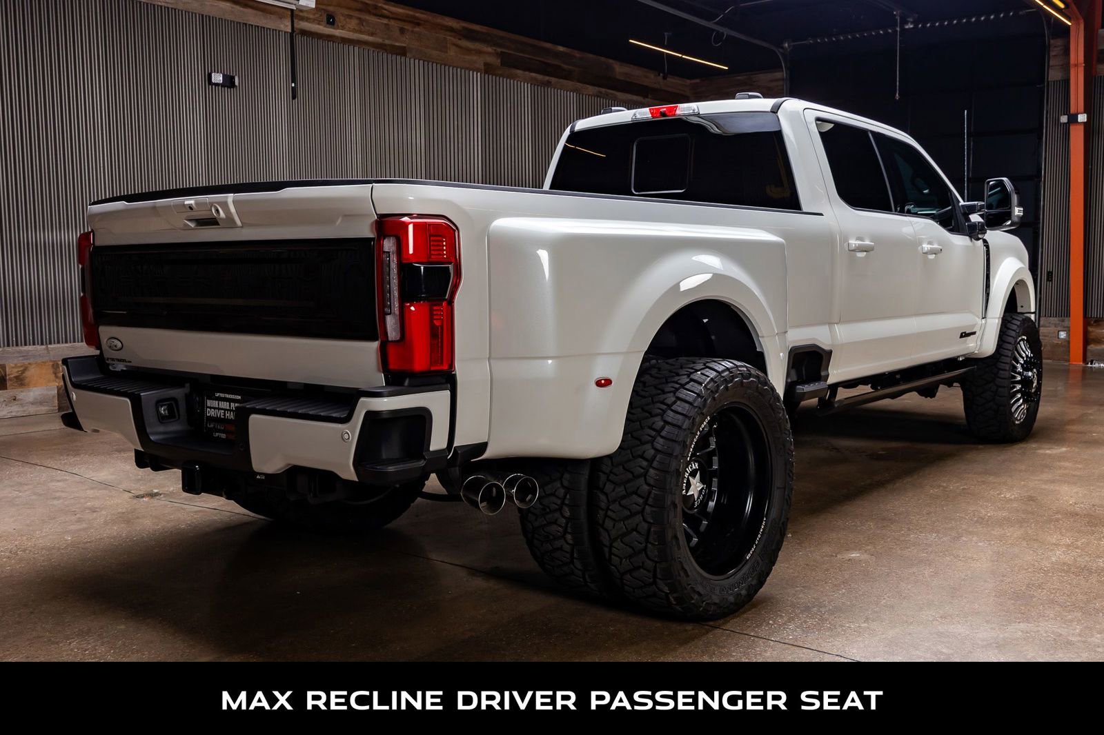Used 2025 Ford F450 Platinum AWD/4WD image 9