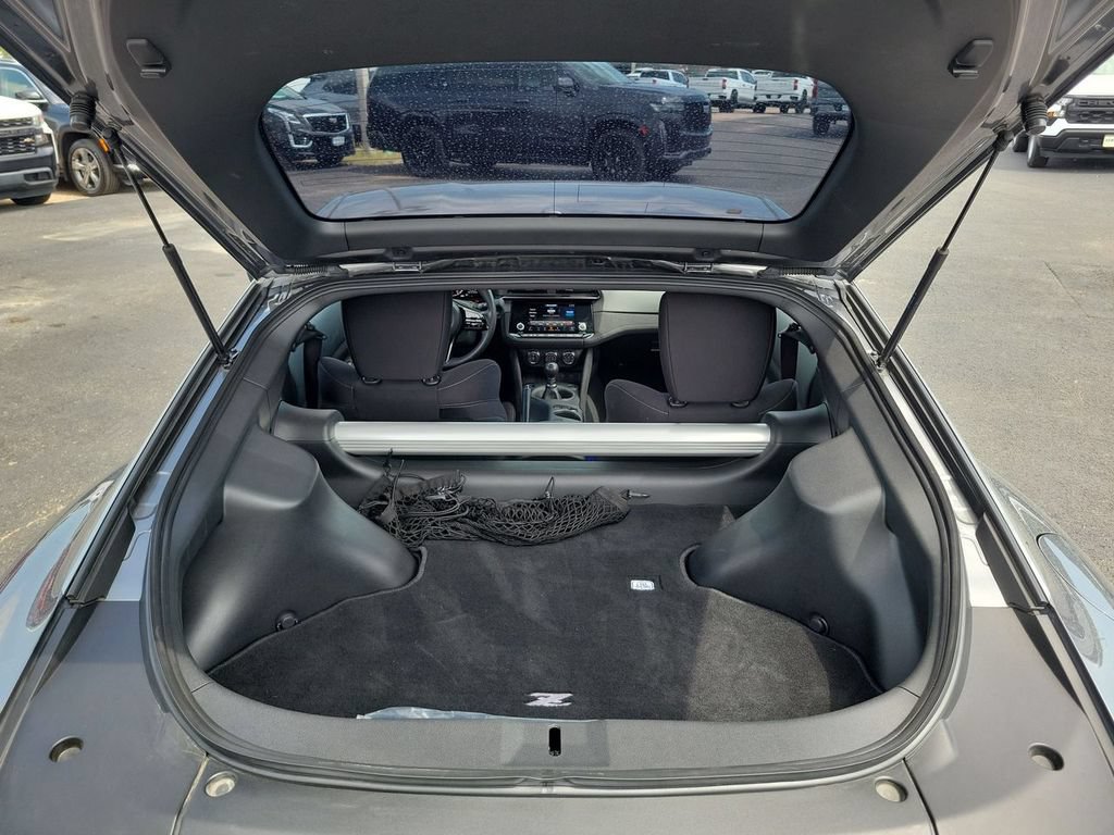 Used 2025 Nissan Z Sport w/ Floor Mat Package RWD image 23