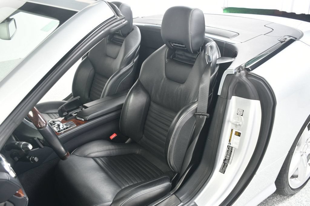 Used 2014 Mercedes-Benz SL 550 image 37