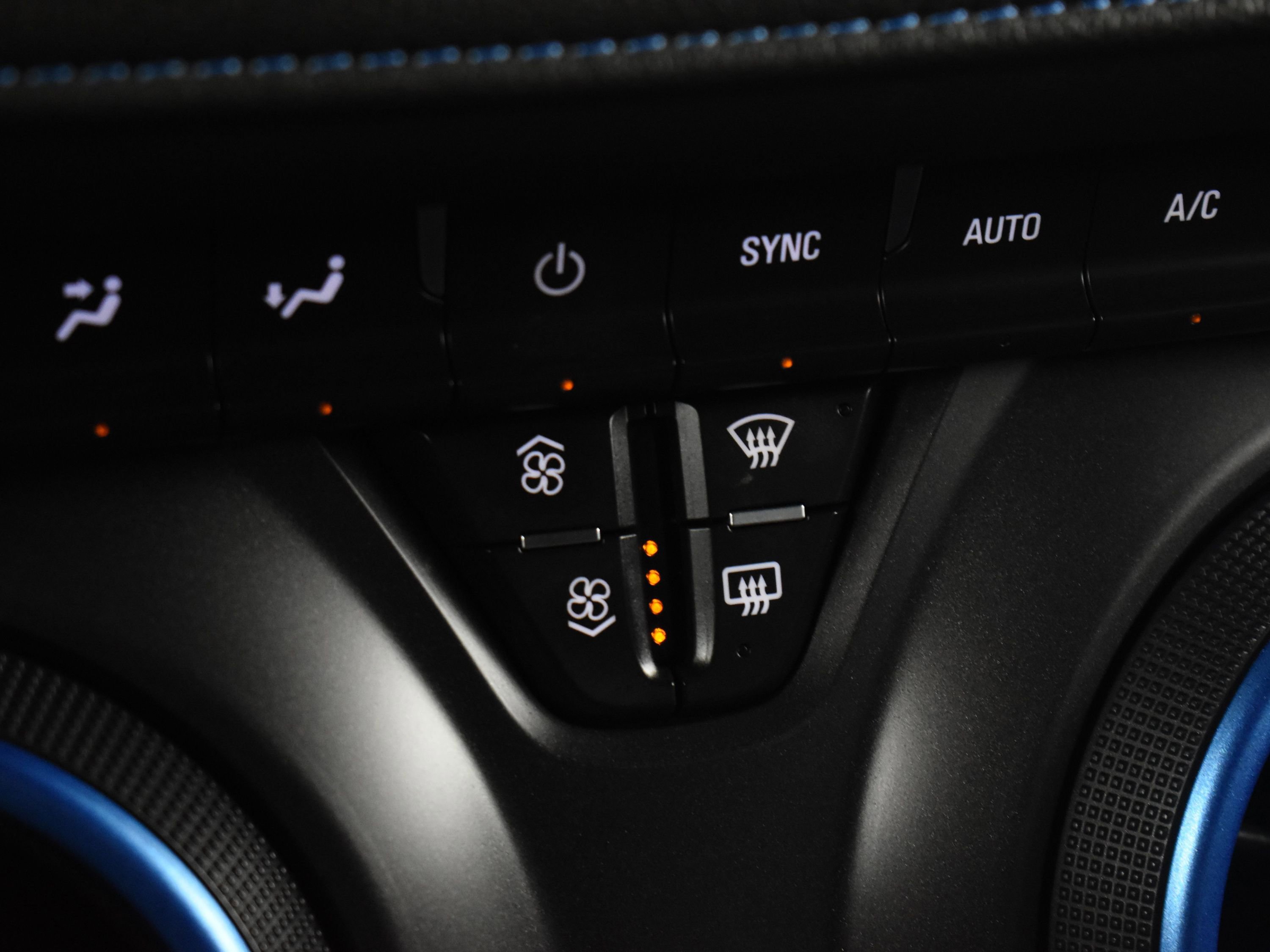 Used 2023 Chevrolet Blazer RS image 46