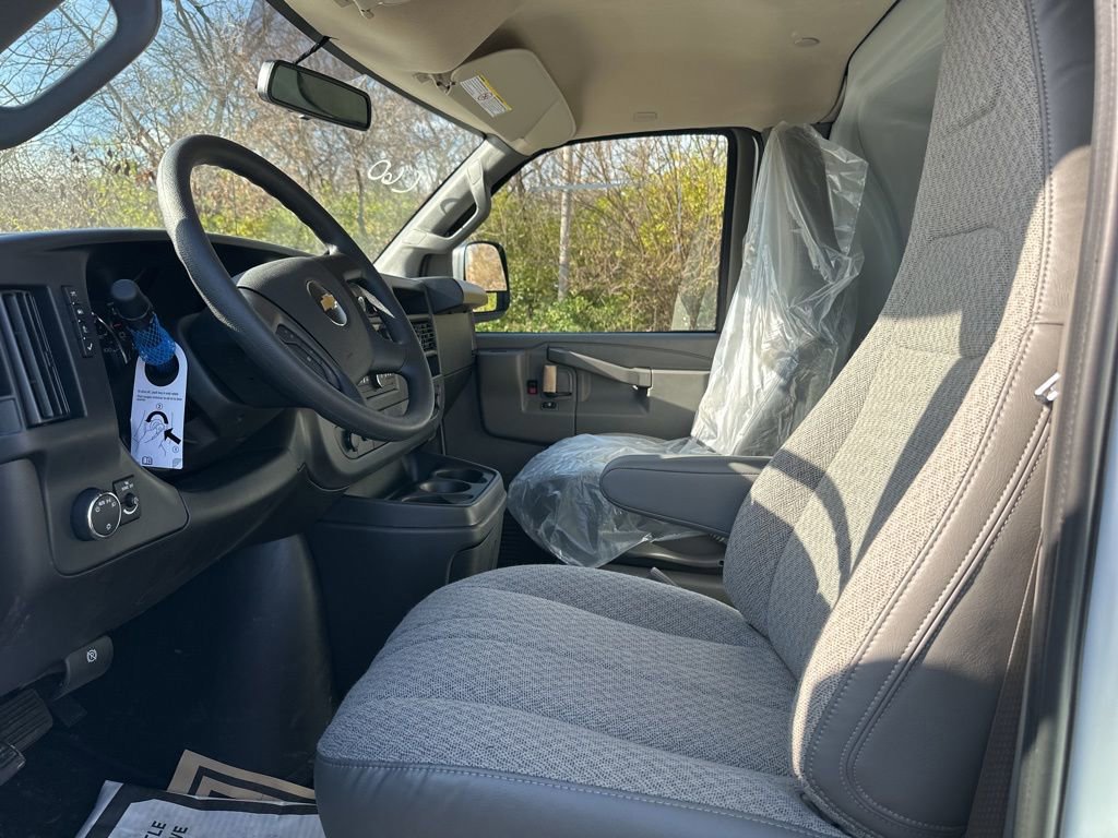 New 2025 Chevrolet Express 2500 WT w/ Driver Convenience Package image 14