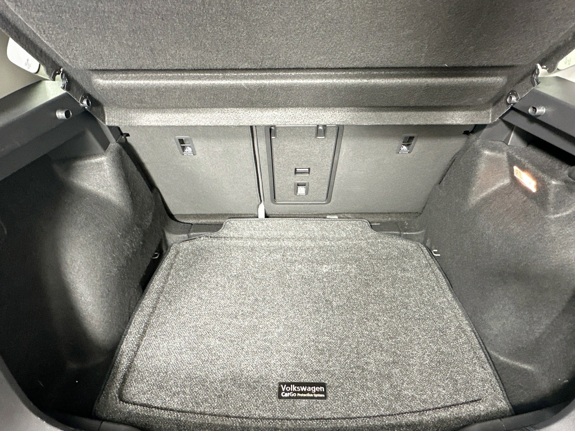 Used 2023 Volkswagen Taos SE image 25