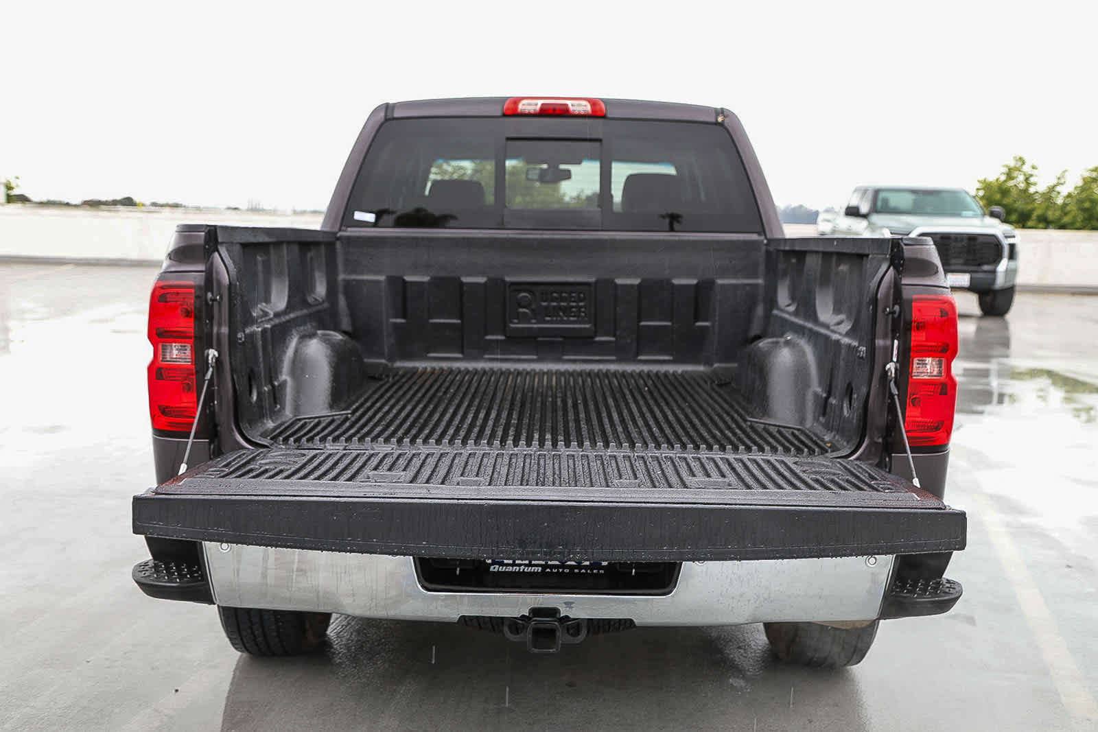 Used 2015 Chevrolet Silverado 1500 LTZ Z71 w/ LTZ Plus Package AWD/4WD image 25