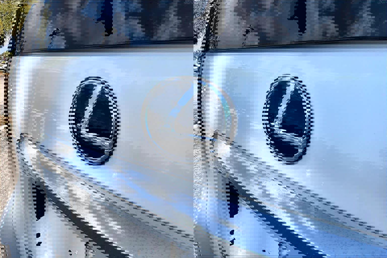 Used 2023 Lexus GX 460 Luxury w/ Sport Design Package image 31