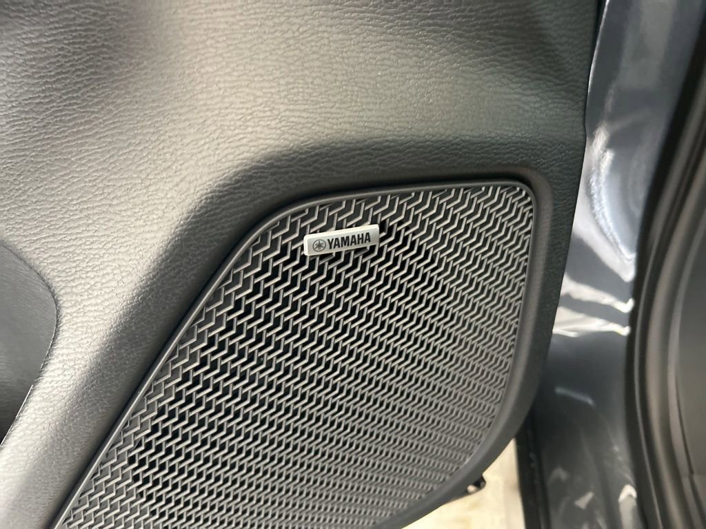 New 2026 Mitsubishi Outlander AWD image 42