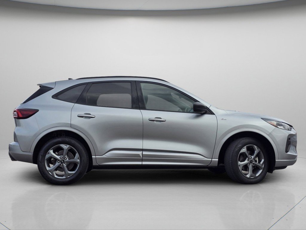 Certified 2023 Ford Escape ST-Line image 21