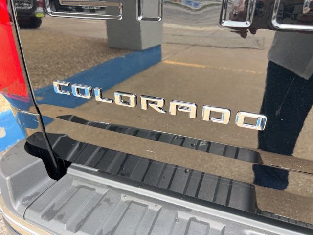 Used 2022 Chevrolet Colorado LT w/ Luxury Package AWD/4WD image 9