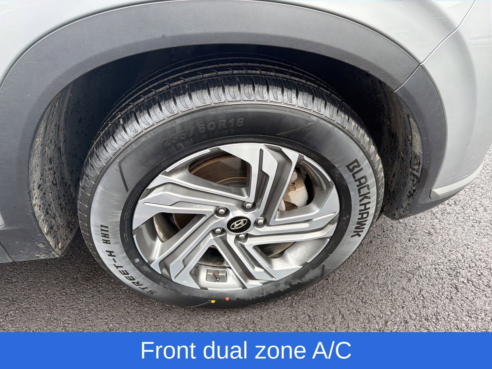 Used 2023 Hyundai Santa Fe SEL image 24