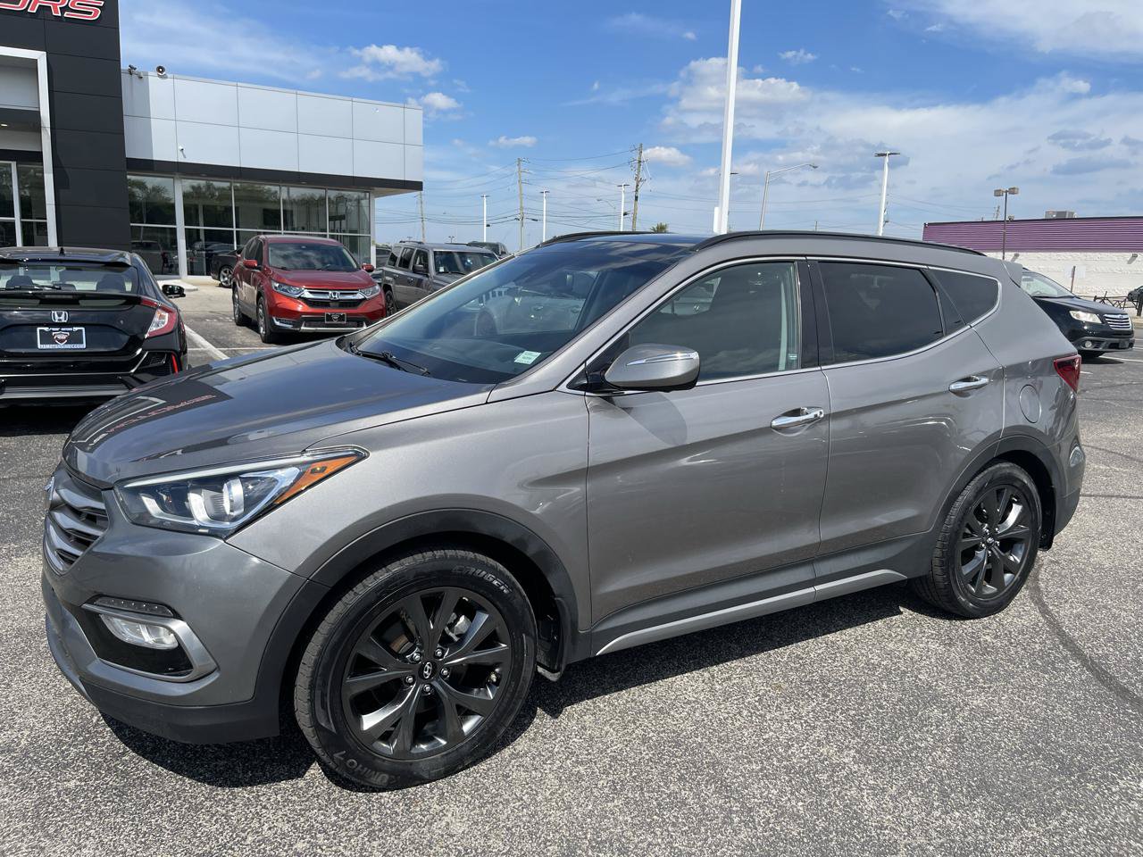 Used 2017 Hyundai Santa Fe Sport w/ 2.0T Ultimate Tech Package 05 FWD image 7