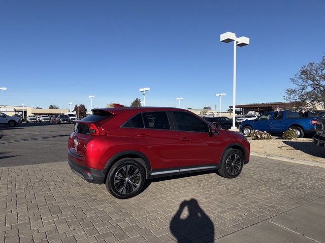 Used 2018 Mitsubishi Eclipse Cross SEL image 2