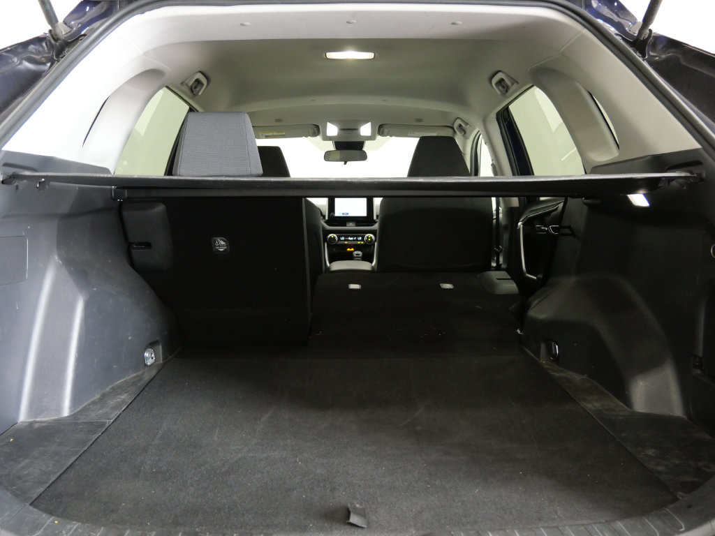 Used 2024 Toyota RAV4 XLE FWD image 26
