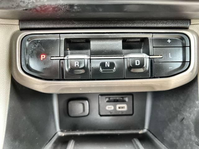 Certified 2022 GMC Acadia Denali w/ Trailering Package AWD/4WD image 23
