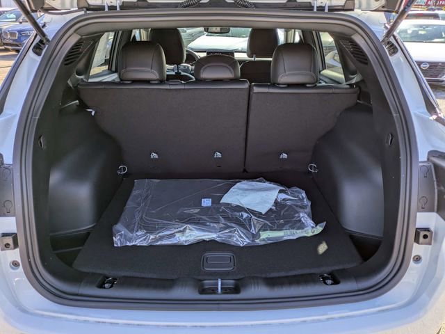 New 2026 Jeep Compass Latitude image 13