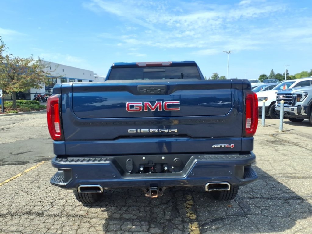 Certified 2020 GMC Sierra 1500 AT4 w/ AT4 Premium Package AWD/4WD image 6