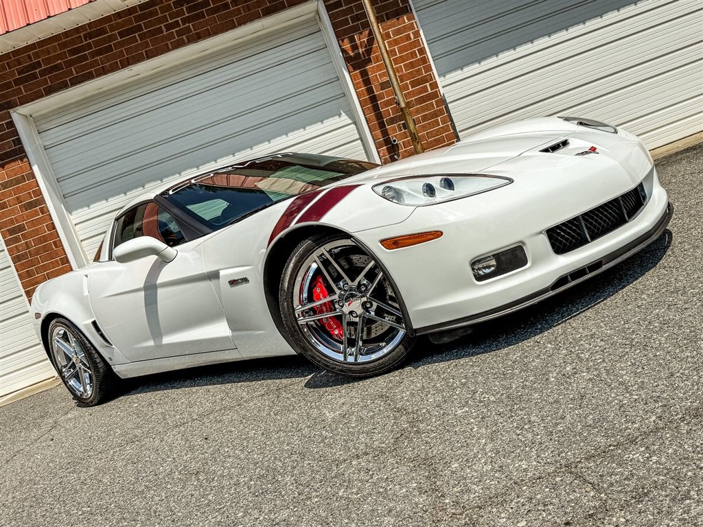 Used 2007 Chevrolet Corvette Z06 w/ Preferred Equipment Group RWD image 28