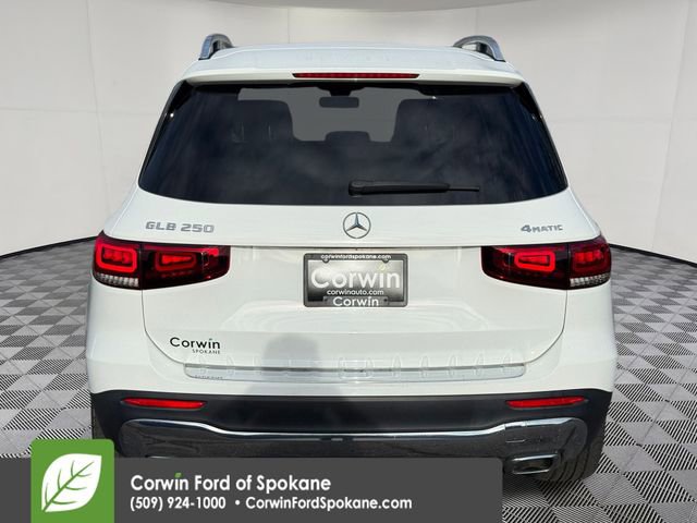Used 2023 Mercedes-Benz GLB 250 4MATIC image 18