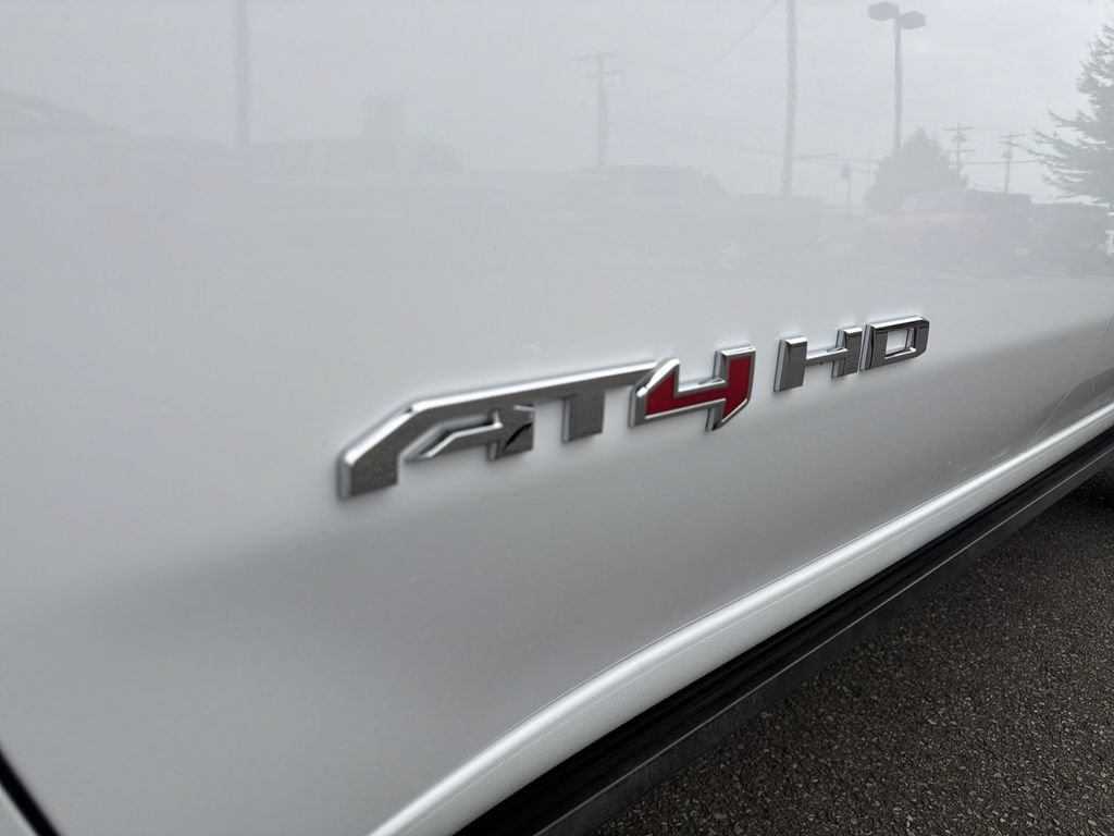 Certified 2023 GMC Sierra 3500 AT4 w/ AT4 Premium Plus Package AWD/4WD image 33