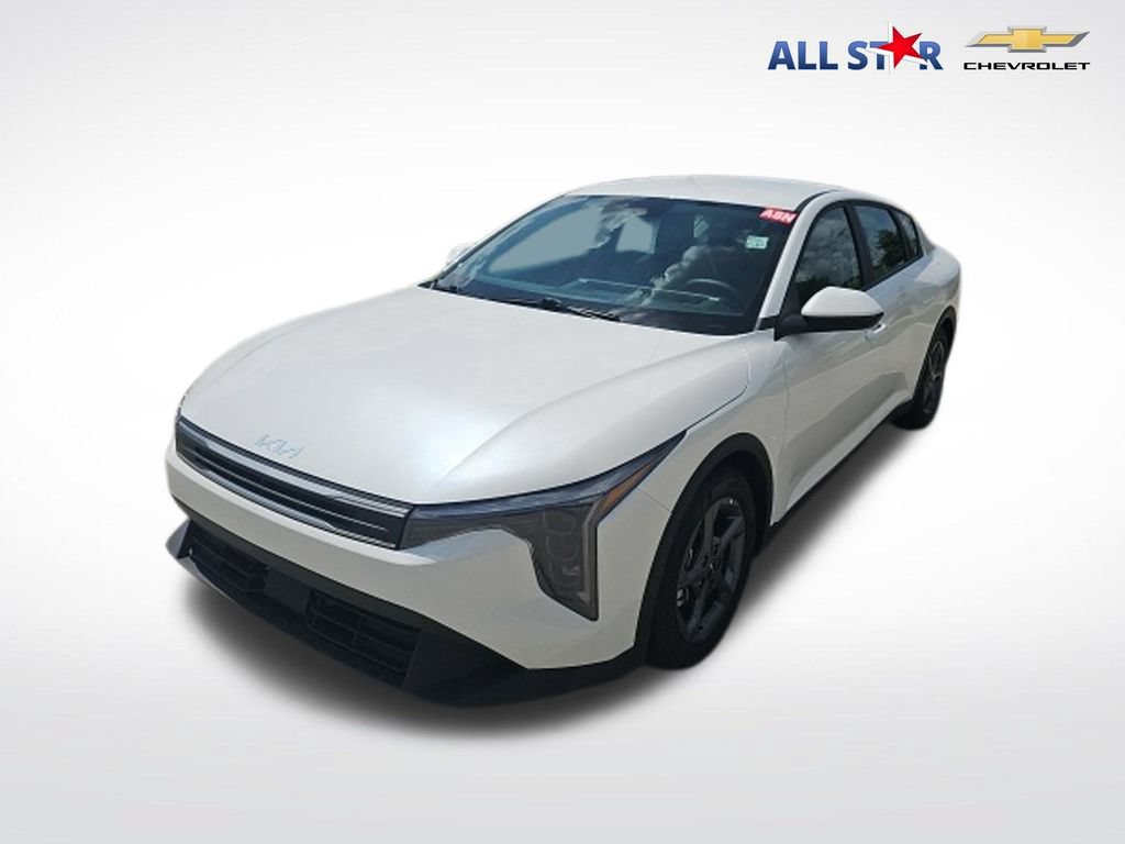 Used 2025 Kia K4