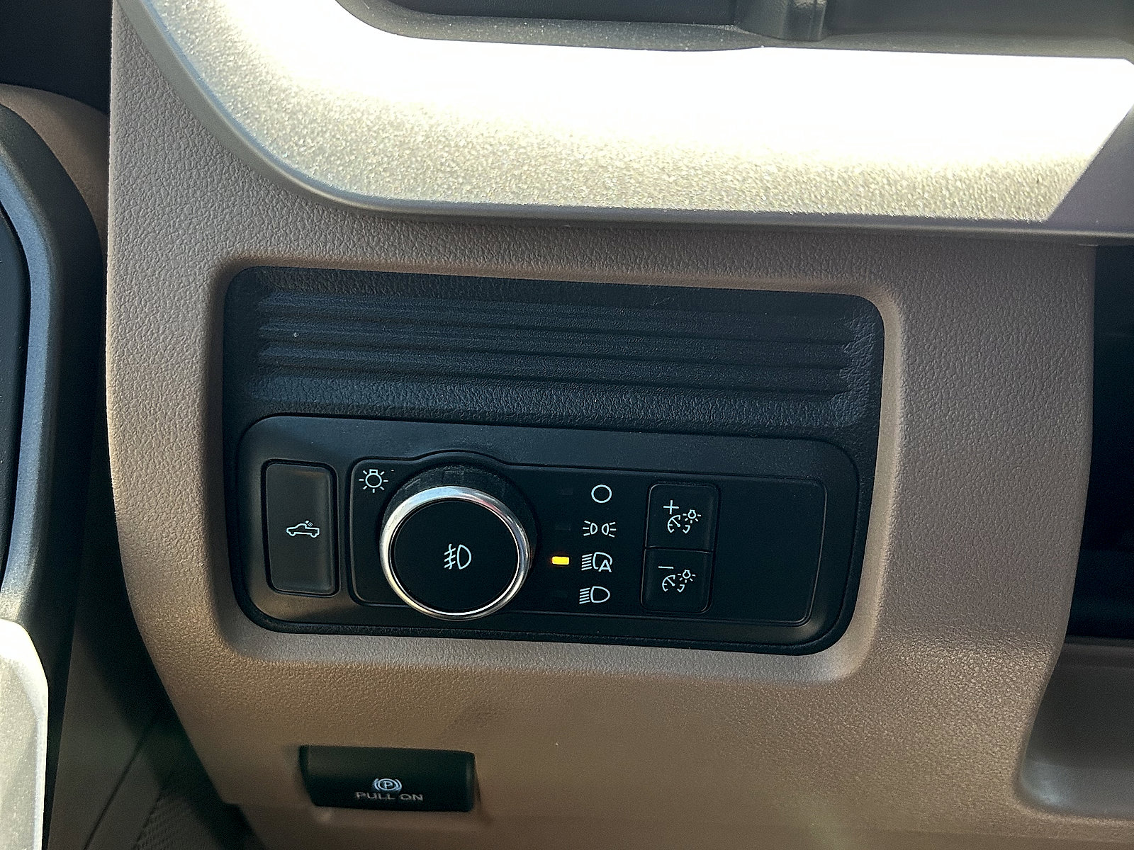 Used 2024 Ford F250 XLT image 10