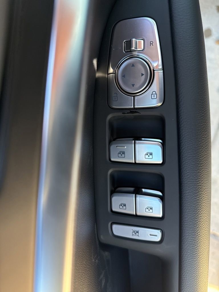 New 2026 Genesis G70 2.5T image 17