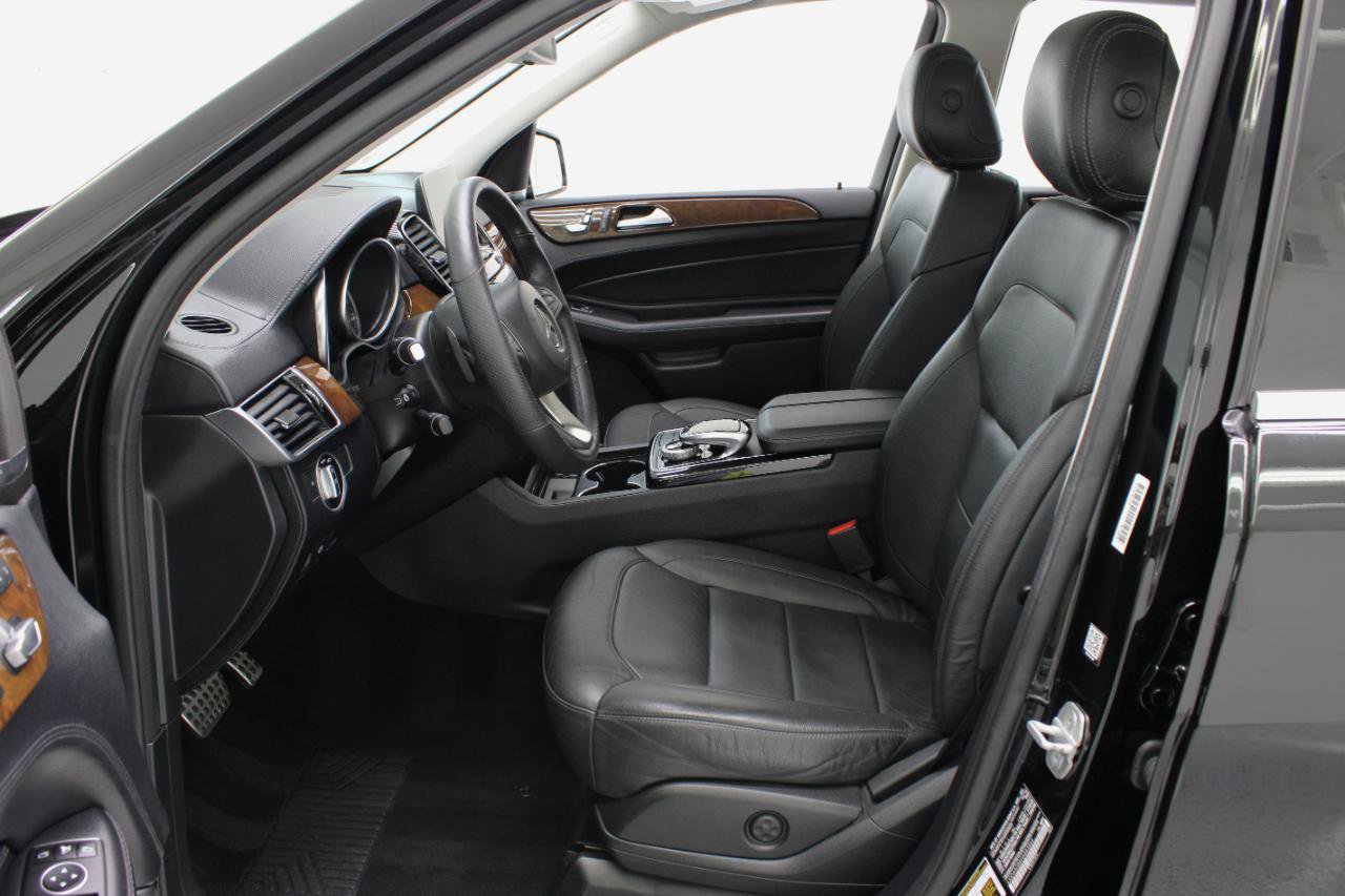 Used 2017 Mercedes-Benz GLE 400 4MATIC image 31