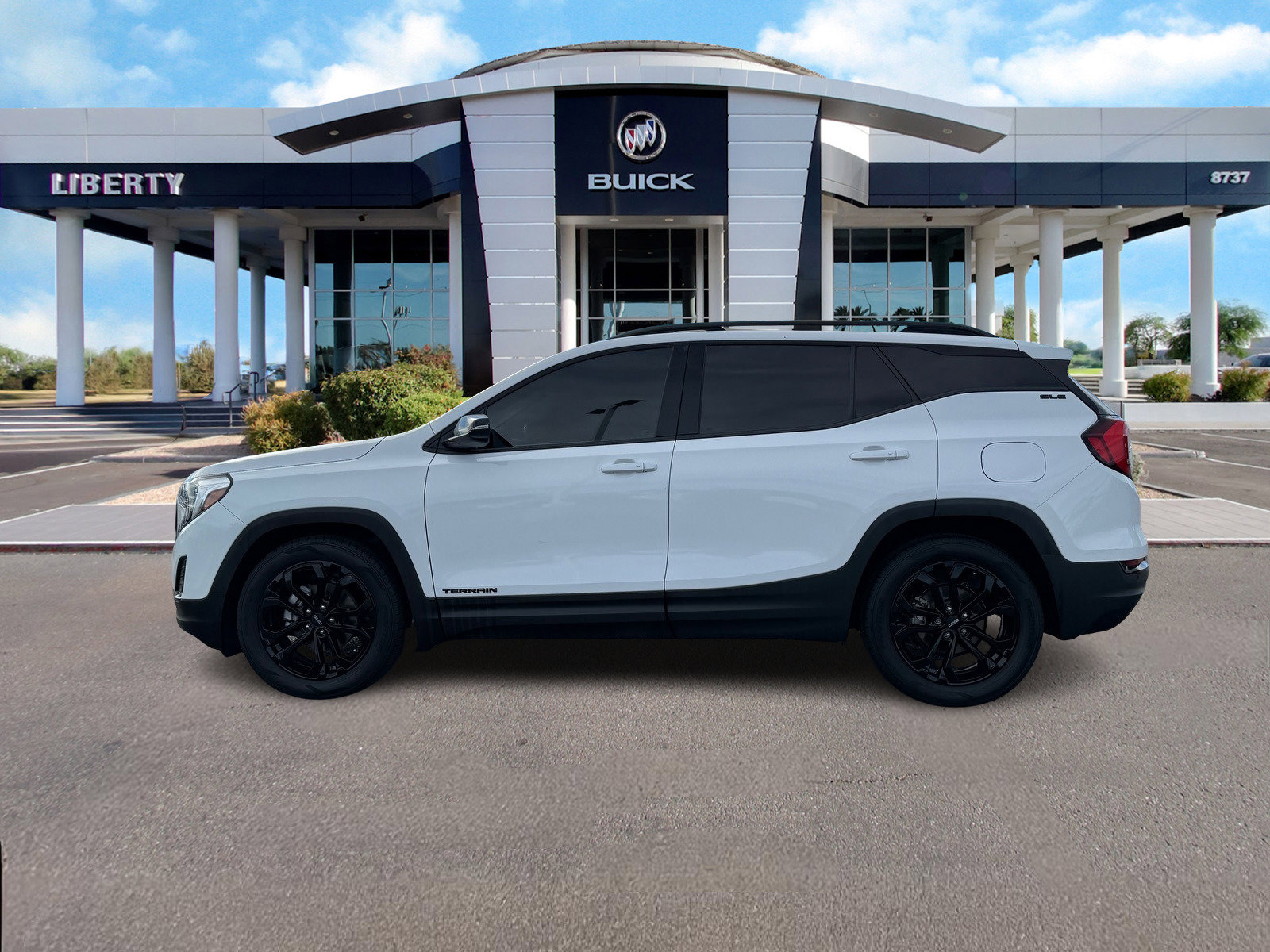 Used 2021 GMC Terrain SLE w/ Driver Convenience Package image 7