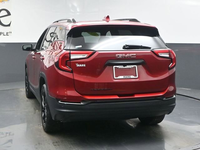 Used 2023 GMC Terrain SLE w/ Driver Convenience Package image 36