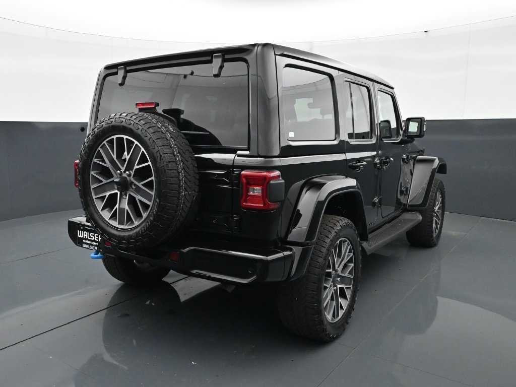 Used 2024 Jeep Wrangler High Altitude AWD/4WD image 6