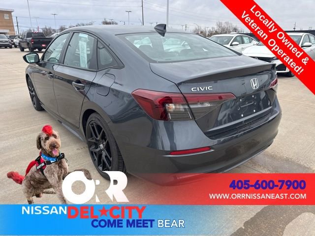 Used 2025 Honda Civic Sport image 3