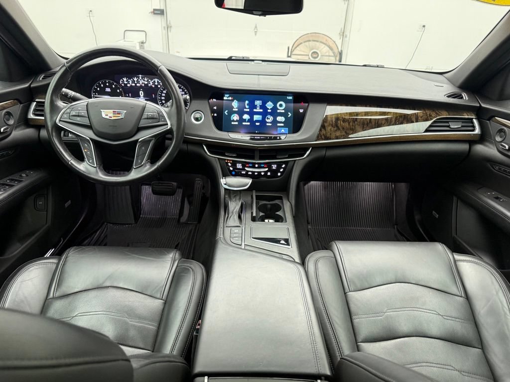 Used 2018 Cadillac CT6 Luxury w/ Active Chassis Package AWD/4WD image 4