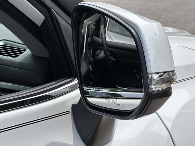 Used 2026 Toyota Highlander XLE AWD/4WD image 27