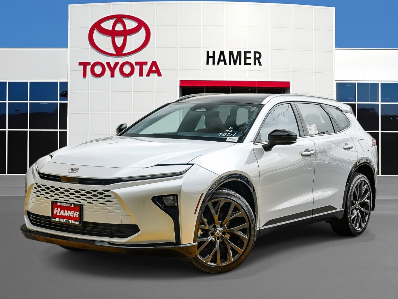 New 2026 Toyota Crown Signia image 1