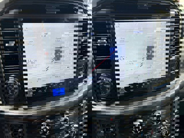 New 2025 Ford F150 Lariat w/ Equipment Group 501A Mid image 9