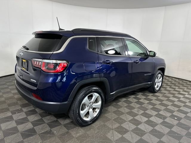 Used 2019 Jeep Compass Latitude image 3