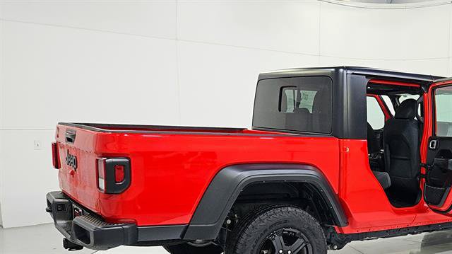 Used 2024 Jeep Gladiator Sport AWD/4WD image 32