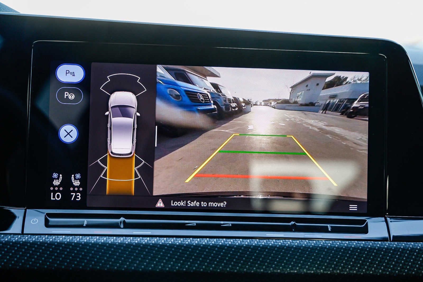 Used 2024 Volkswagen Golf R 2.0T image 24