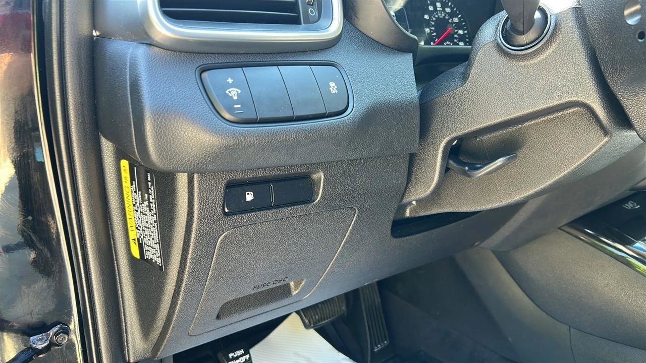 Used 2016 Kia Sorento EX AWD/4WD image 30