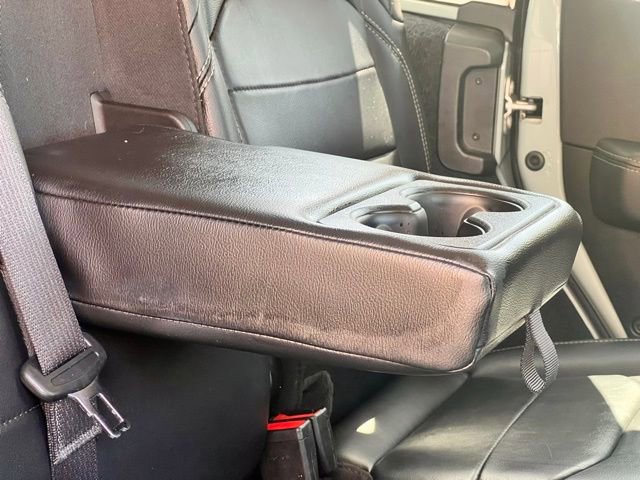 Used 2023 Jeep Wrangler Unlimited Sahara image 40