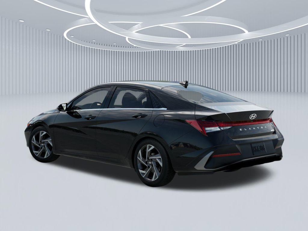 New 2026 Hyundai Elantra Limited FWD image 5