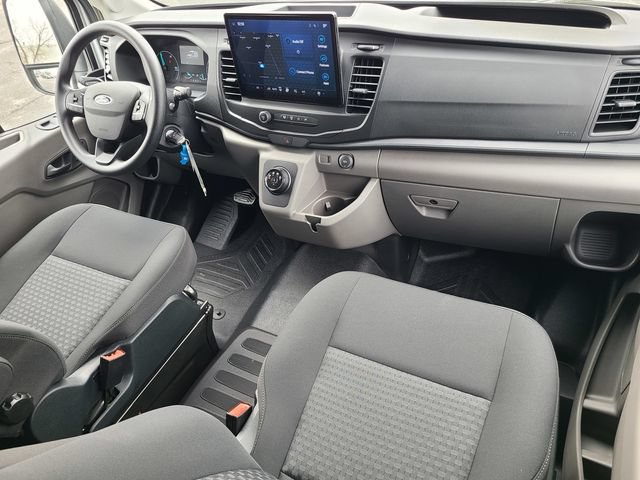 New 2023 Ford E-Transit 148 High Roof Extended RWD image 31