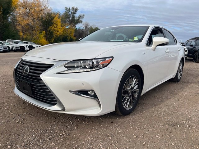Used 2018 Lexus ES 350 w/ Luxury Package w/Wood Trim FWD image 1