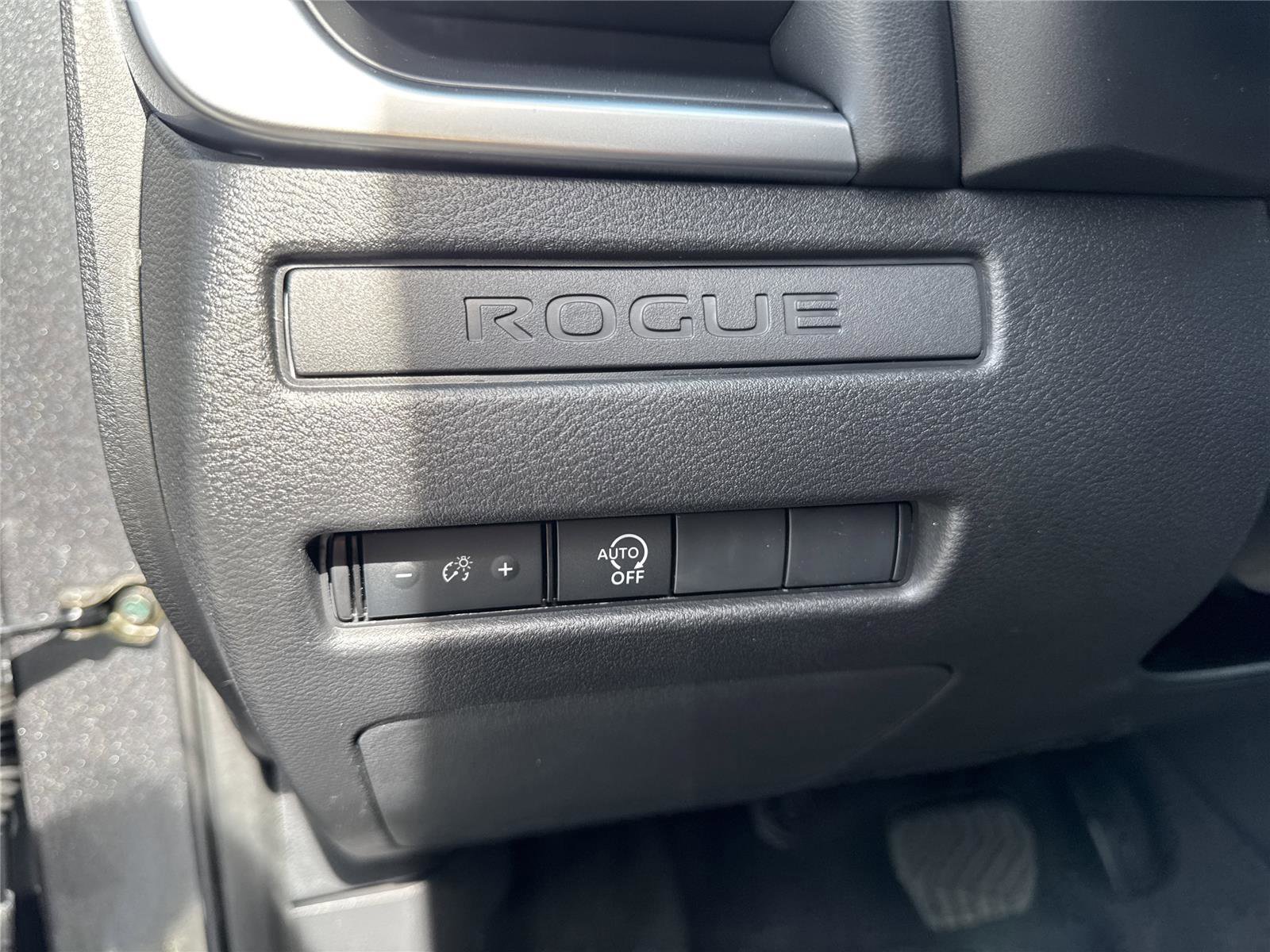 New 2026 Nissan Rogue S FWD image 19