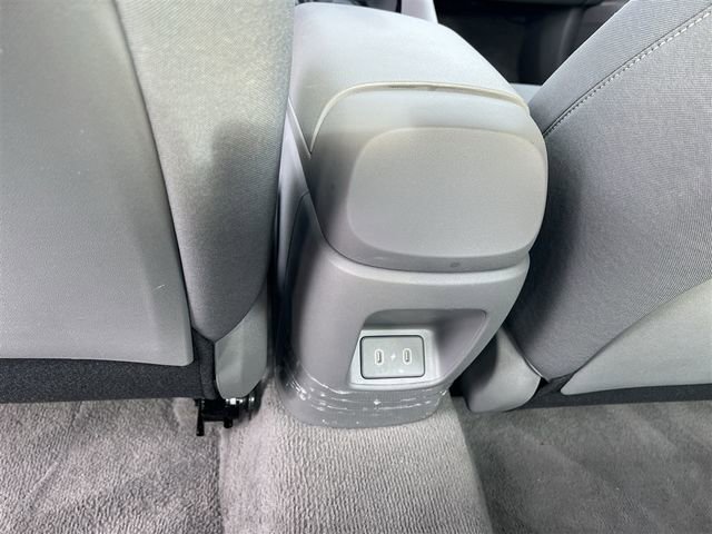 Used 2025 Hyundai Elantra SEL image 26